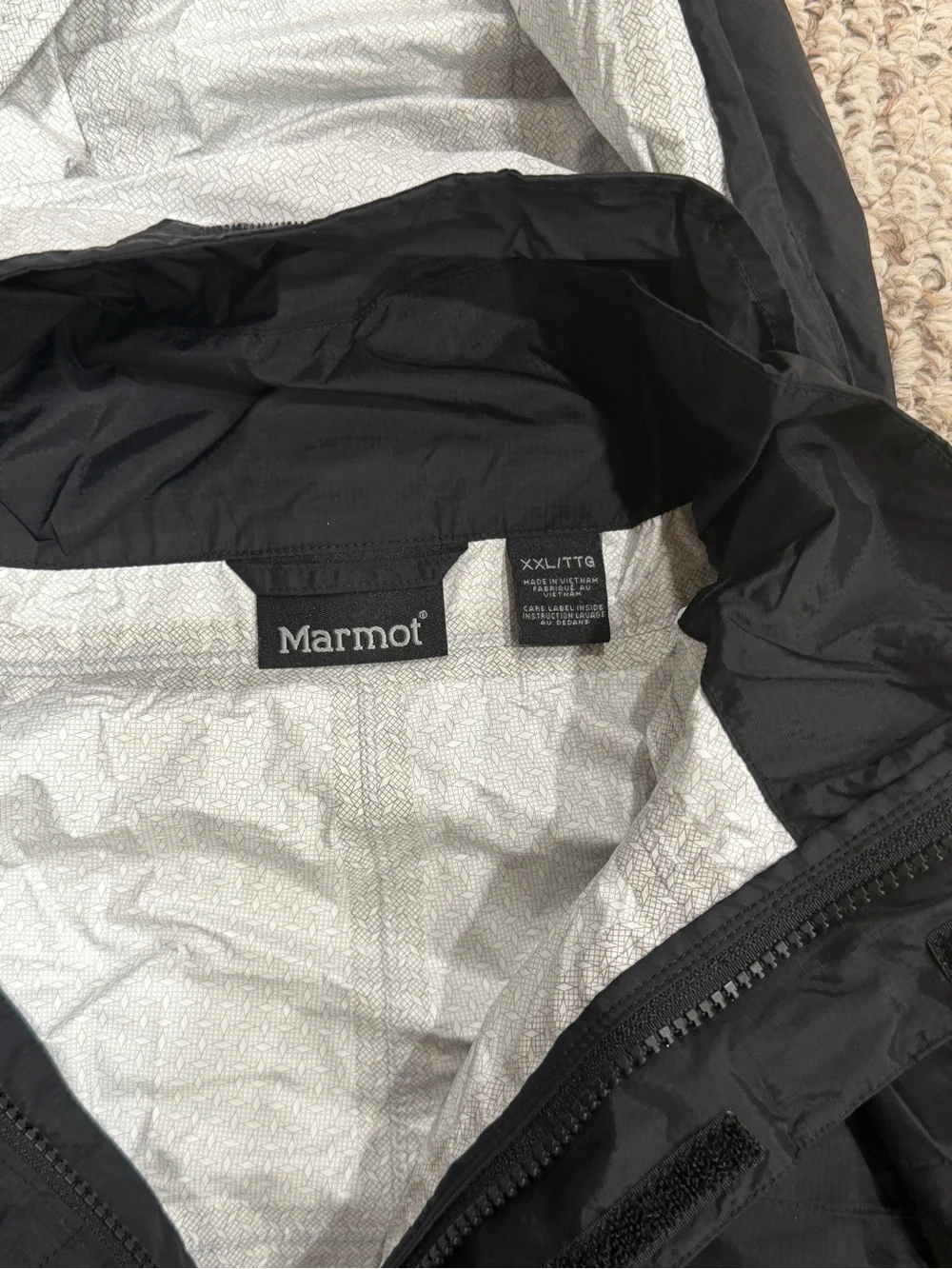 Marmot Men's Black Hooded Waterproof Jacket